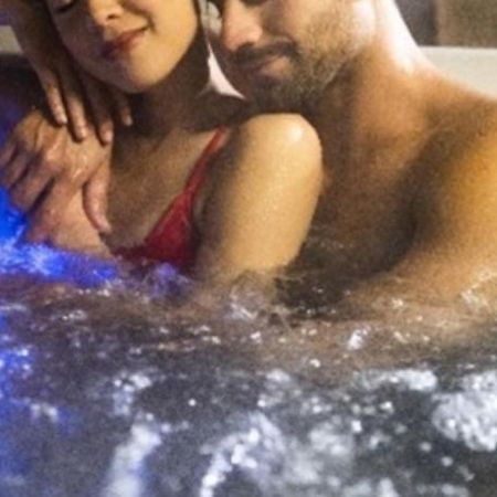 Jacuzzi Massage Sur Rdv,Duo,Reiki,Californien, Reflexologie Plantaire, Et Bouteille Mousseux Offerte Bed & Breakfast Ferolles Ngoại thất bức ảnh